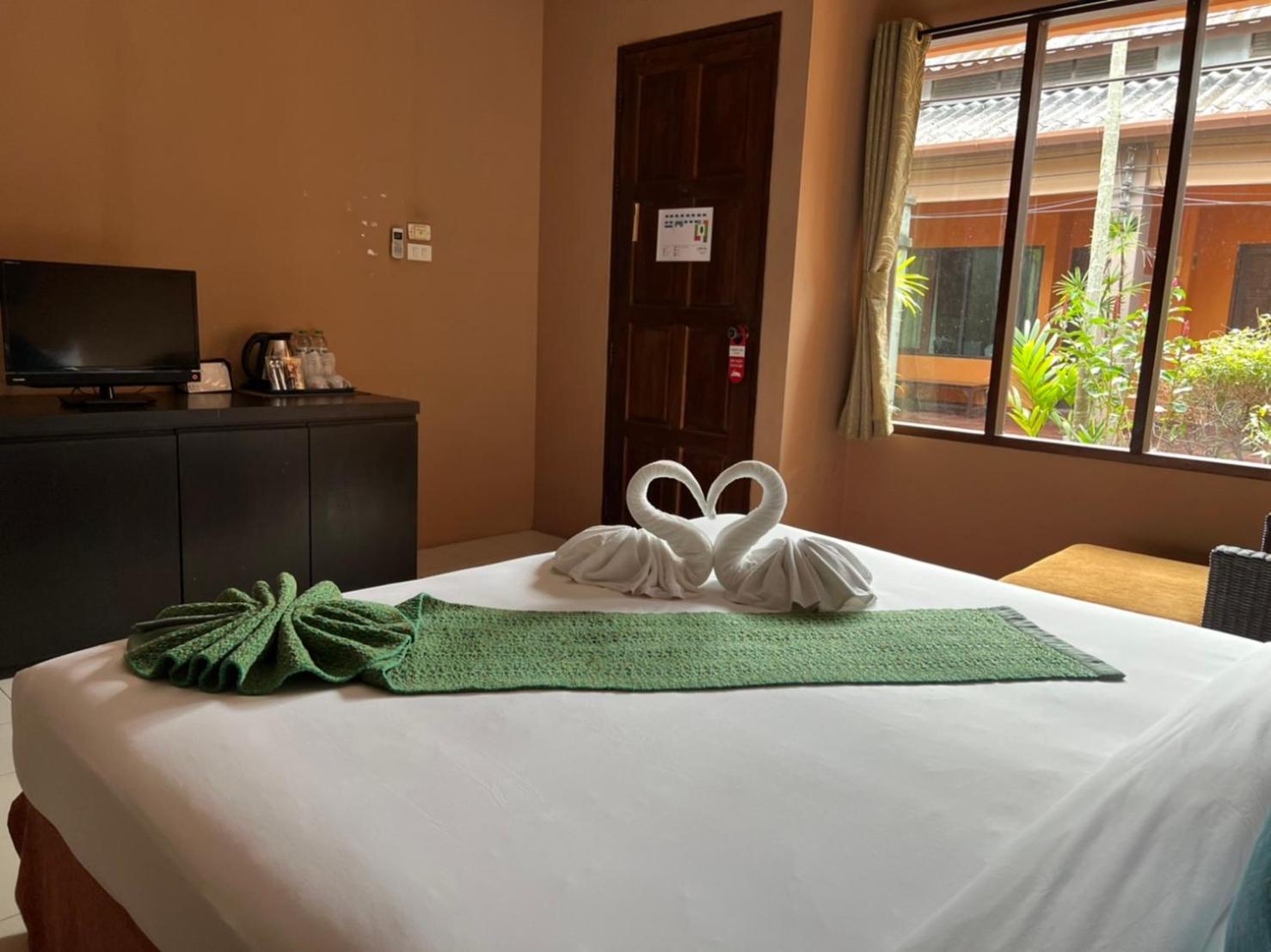 Phuket Siam Villas - Sha Plus Chalong Eksteriør billede