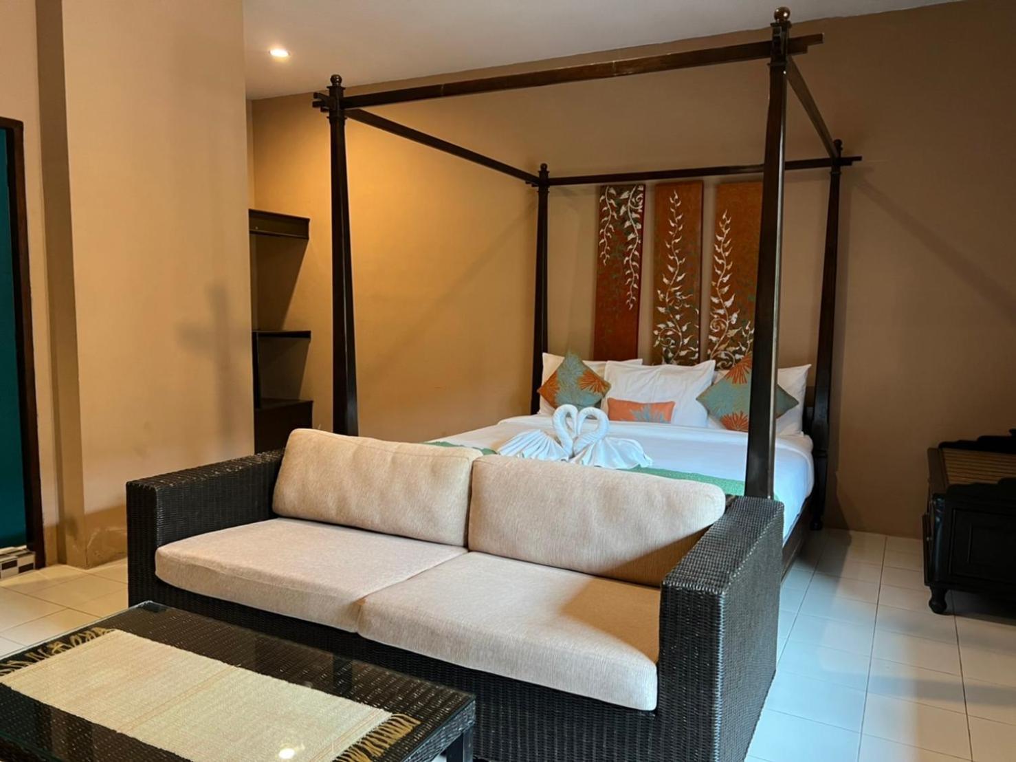 Phuket Siam Villas - Sha Plus Chalong Værelse billede